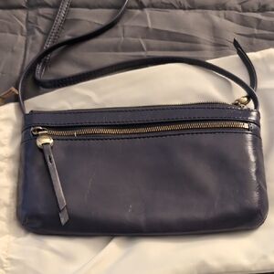 HOBO Darcy Dark Blue Leather Crossbody Bag with Gold Zipper NWOT 8.5 × 5